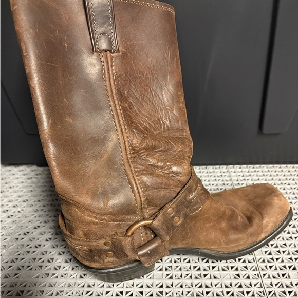 Women’s Leather Biker Boots - Made in USA - Picture 4 of 6